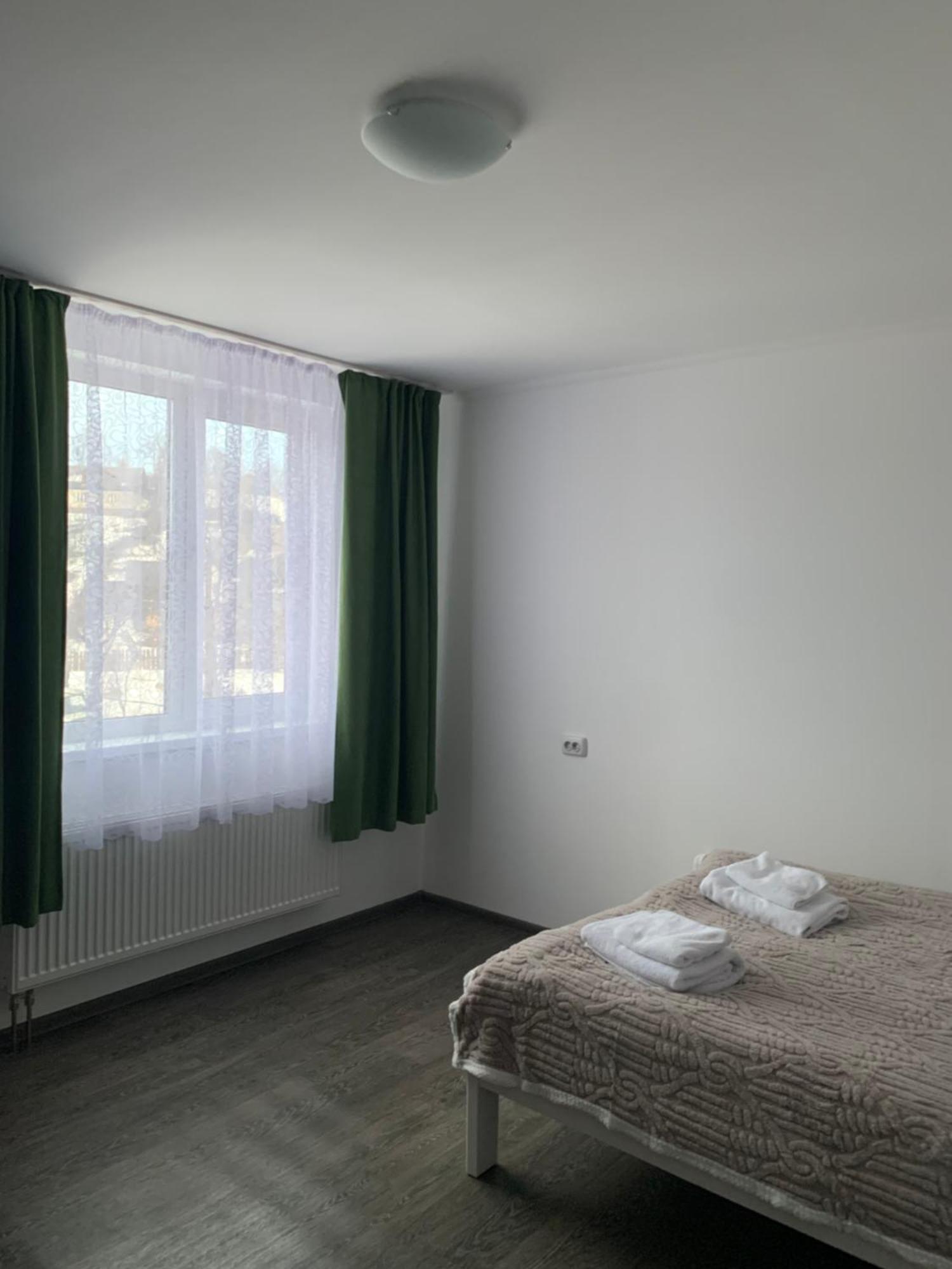 Серце Карпат Hotel Yasinya Buitenkant foto